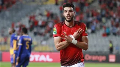 تحديد موعد عودة أزارو إلى الأهلي