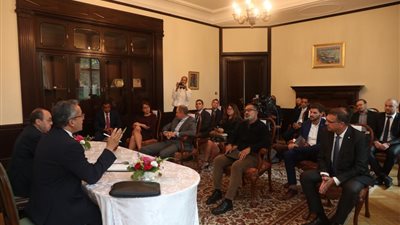 وزير السياحة ورئيس الوزراء ووزير الثقافة التشيكي يفتتحون معرض 