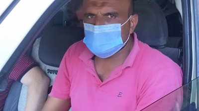 حملات مكثفة لإلزام السائقين والركاب بارتداء الكمامات في البحيرة (صور)