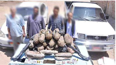 سقوط تشكيل عصابي بحوزته ٦٣ كيلو يانجو و١٠ كيلو استروكس بأسوان