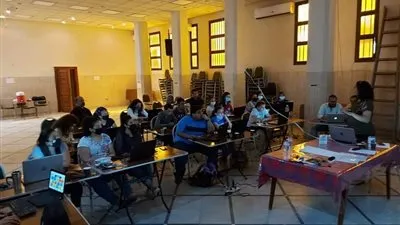 بطريرك الكاثوليك يتفقد الدورات التدريبية بكاتدرائية القيامة