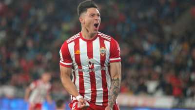 ذا صن: بنفيكا يتفوق على برايتون ويحسم صفقة نجم ألميريا