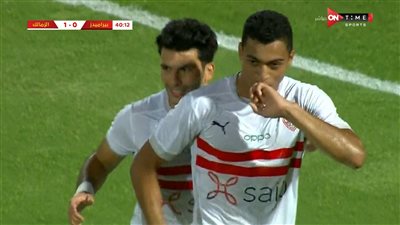 شاهد - الزمالك يهز شباك بيراميدو بالهدف الأول