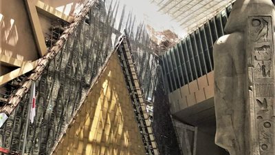 باحث أثري: المتاحف والمعارض والافتتاحات تؤهل مصر لقيادة السياحة الثقافية