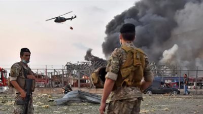 إطلاق نار كثيف في مخيم عين الحلوة للاجئين الفلسطينيين بلبنان