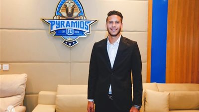 بعد ضم رمضان صبحي.. بيراميدز يتحرك لخطف صفقة الأهلي