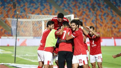 الأهلي يحسم مصير عقد مروان محسن الجديد