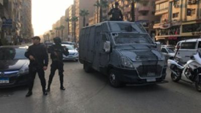 أمن الجيزة يواصل حملاته لإزالة الإشغالات في المنطقة الأثرية بالهرم