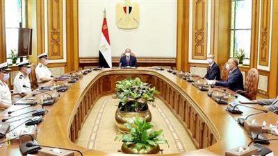 الأكبر في المنطقة.. السيسي يشهد الاتفاق على تطوير ميناء أبو قير البحري
