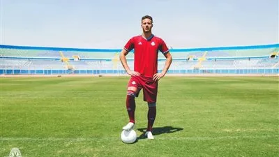 بعد رحيل رمضان صبحي.. الأهلي يحاول إقناع فتحي بالبقاء