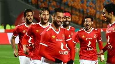 الميركاتو الصيفي.. الأهلي يبحث عن تدعيم الجبهة اليمني بثنائي خطير 