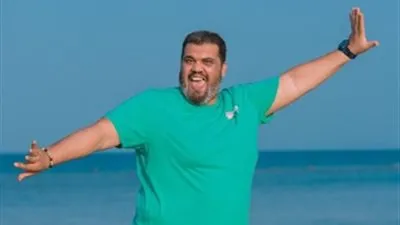 أحمد فتحى يسخر من نفسه.. 