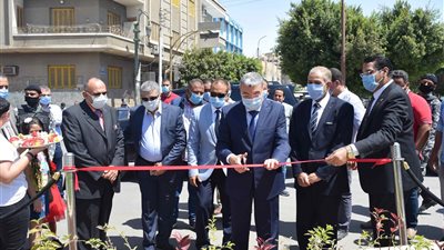 محافظ المنيا يفتتح أعمال تطوير وتجميل ميدان اللوتس (صور)