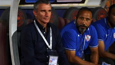 عاجل - أول رد رسمي من الزمالك على رحيل كارتيرون