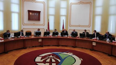 جامعة الفيوم تناقش سبل الاستغلال الأمثل للمنطقة بمدينة الفيوم الجديدة