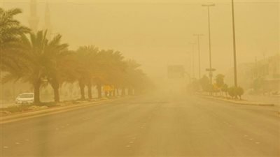 رياح مثيرة للأتربة.. الأرصاد تحذر من طقس الغد