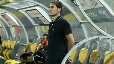 نجم الأهلي السابق: هذا المدرب الأنسب فى حال رحيل فايلر 