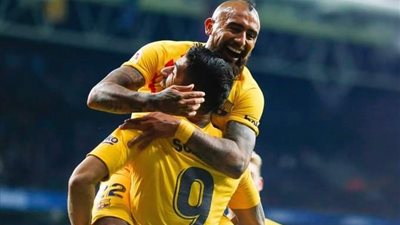 تفاصيل تعاقد سواريز مع أتلتيكو مدريد