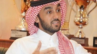 وزير الرياضة يهنِّئ الأهلي  السعودي لتأهله للدور ربع النهائي