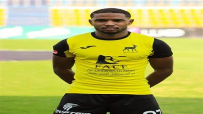 رفيق كابو يعيد ثلاثيات 