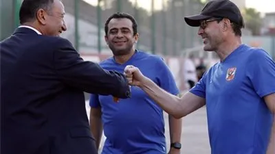 نجم الأهلي يقترب من البقاء بعد رحيل فايلر