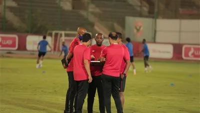 بتكتيك 4-4-2.. تعرف على تشكيل الأهلي تحت قيادة موسيماني