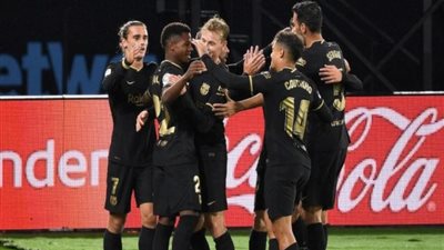 مفاجأة في تشكيل برشلونة أمام إشبيلية 