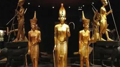 رد قوي من عالم مصريات على بيع قطع آثار مصرية بـ5 آلاف دولار (فيديو)