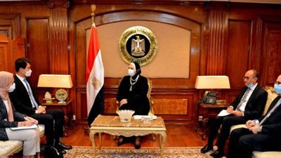 وزيرة التجارة والصناعة تبحث مع سفير كوريا بالقاهرة مستقبل العلاقات الاقتصادية