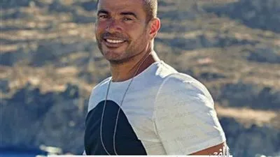 المتحدث باسم إسرائيل يستفز عمرو دياب في عيد ميلاده