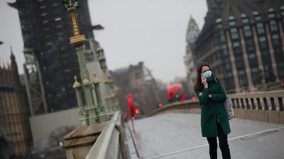 بريطانيا تسجل 20 ألف إصابة جديدة بكورونا