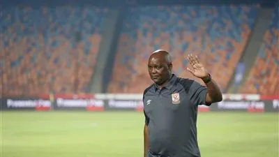 الصفقة المنتظرة.. موسيماني يوفر للأهلي 800 ألف دولار