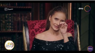 شاهد.. لماذا بكت نيللي كريم أثناء حوارها مع الإعلامية وفاء الكيلاني؟ 