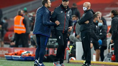 بديل فان دايك صداع في رأس كلوب