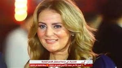 حقيقية انفعال رانيا محمود ياسين على ابنة رجاء الجداوي في عزاء محمود ياسين