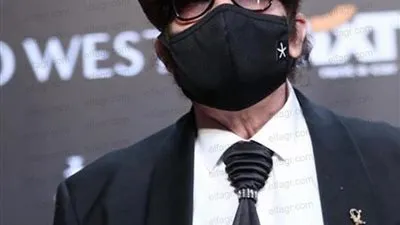 شاهد..محيي إسماعيل في حفل افتتاح مهرجان الجونة السينمائي (صور)