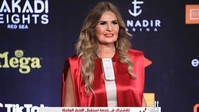 الأحمر موضة فساتين 2020..شاهد النجمات بإطلالات حمراء في حفل افتتاح مهرجان الجونة (صور)
