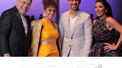 علا رشدي وروجينا مع أشرف زكي وأحمد داوود في ثاني أيام مهرجان الجونة السينمائي