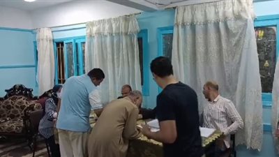 تزايد الإقبال على لجان 