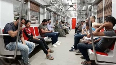 تغريم المخالفين.. تحذيرات جديدة بشأن ارتداء الكمامة خلال المواصلات العامة 