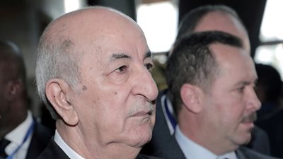 أول تعليق من واشنطن لدخول الرئيس الجزائري المستشفى