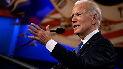 مساعد وزير الخارجية الأسبق: لا يجب التخوف من فوز بايدن 