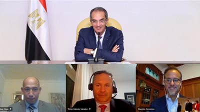 وزير الاتصالات يشهد يتوقع مذكرة تفاهم لدعم الابتكار في مجال التكنولوجيا المالية