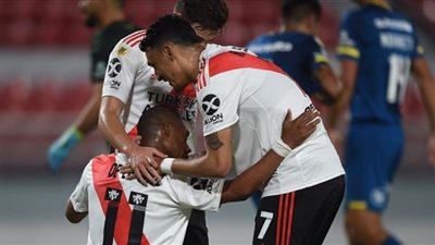 ريفر بليت يهزم روساريو سنترال ويحقق فوزه الأول في كأس الأرجنتين