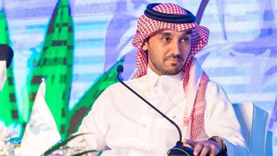 وزير الرياضة يكشف حقيقة دعم نادي الهلال بمليار ريال