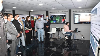 مراكز تكنولوجية وبيانات مركزية.. كيف طورت الحكومة خدمات الصحة والمحليات؟