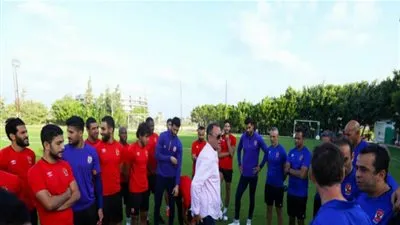 الخطيب يدعم الأهلي قبل نهائي القرن