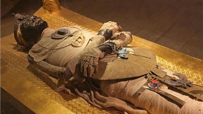 محافظة القاهرة: تطوير مسار نقل المومياوات الملكية إلى متحف الحضارة