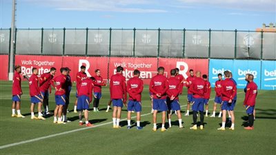 موعد مباراة برشلونة وقادش في الدوري الإسباني