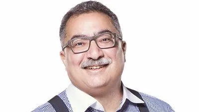 إبراهيم عيسى في ظهوره الأول بعد غياب أربع سنوات: 